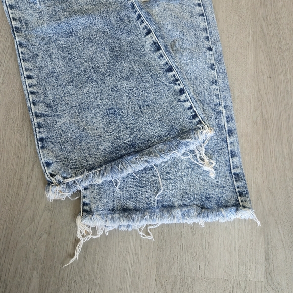 Risen Jeans Light Blue Acid Wash Distresses Flare Jeans - Picture 4 of 8